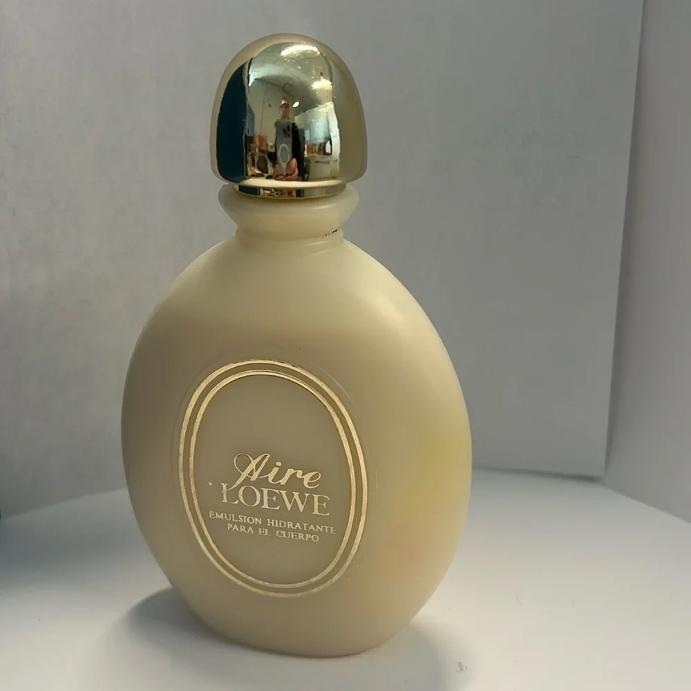 Loewe Aire Full Size Emulsion Hidrante Moisturizer Lotion